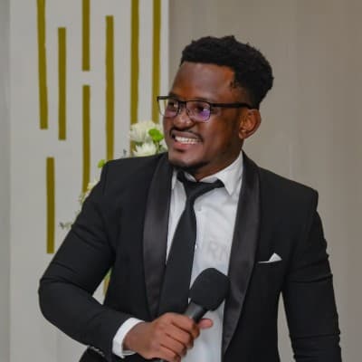 Dorny Muba profile